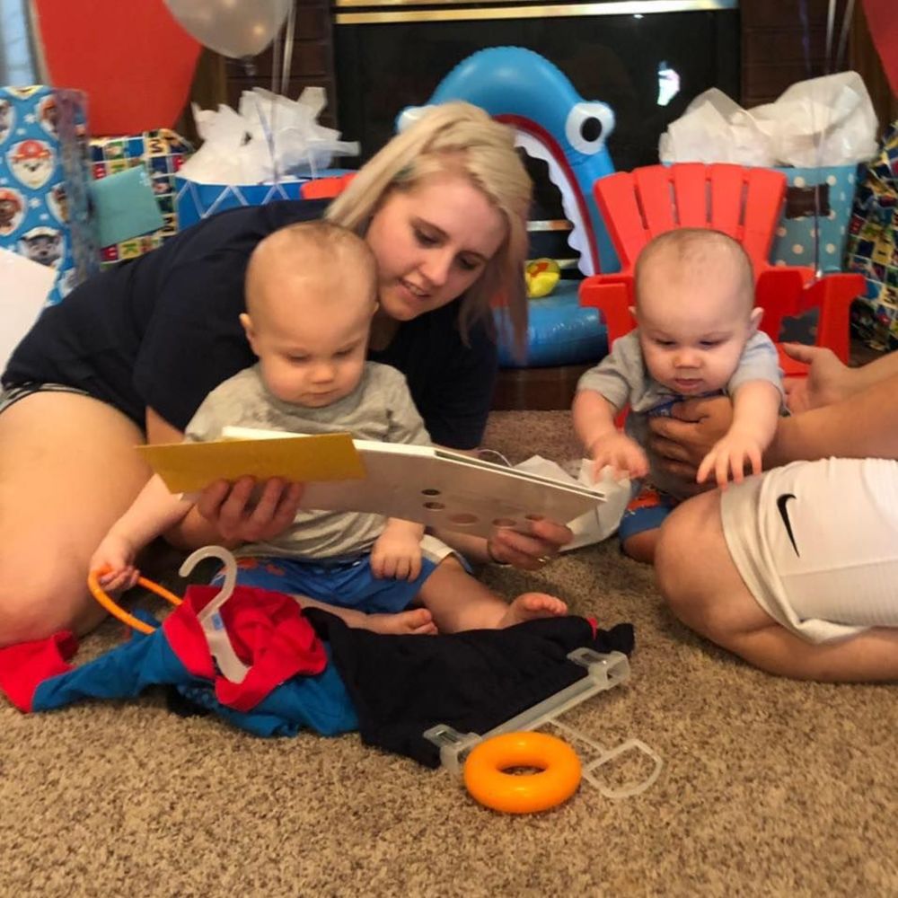 Meet your Posher, Carrie